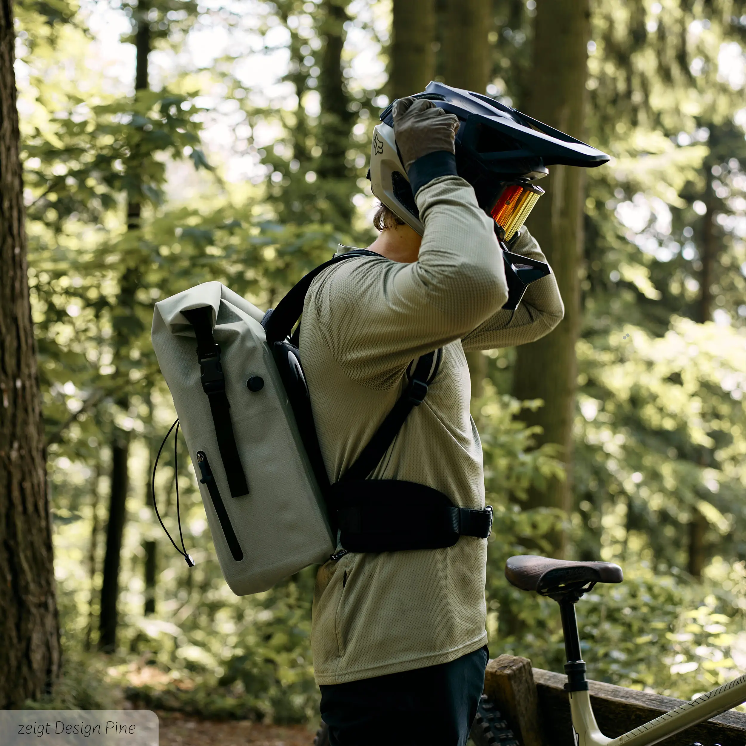 Sac à dos Premium Outdoor Lausanne 20L pour la ville et la nature - Ink