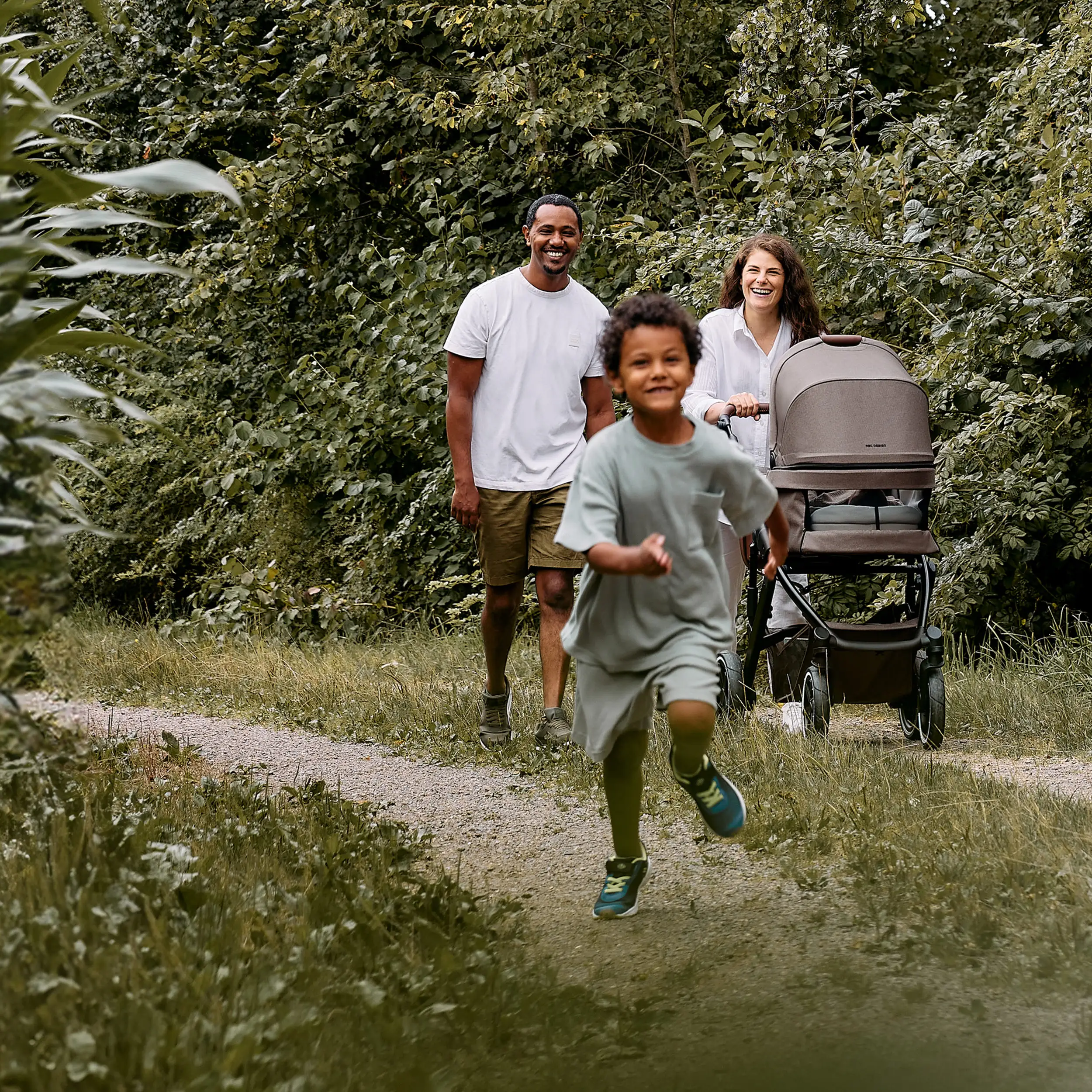 Ensemble poussette 3 en 1 Salsa 5 Air avec siège auto pour bébé Maxi Cosi Pebble 360 Pro 2 - Nature