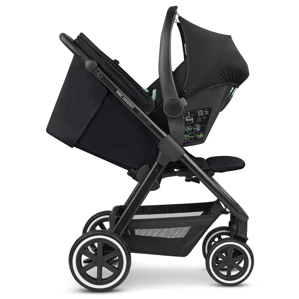 Mobile dès la naissance avec coque auto !